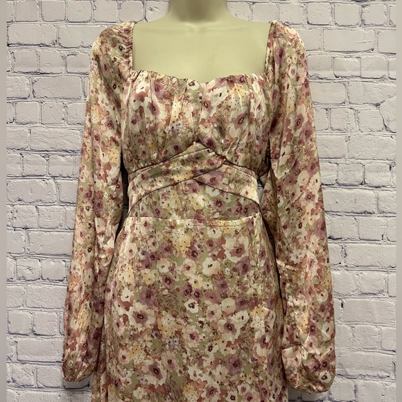 Lush Floral Midi Long Sleeve Dress NWT - Picture 2 of 14